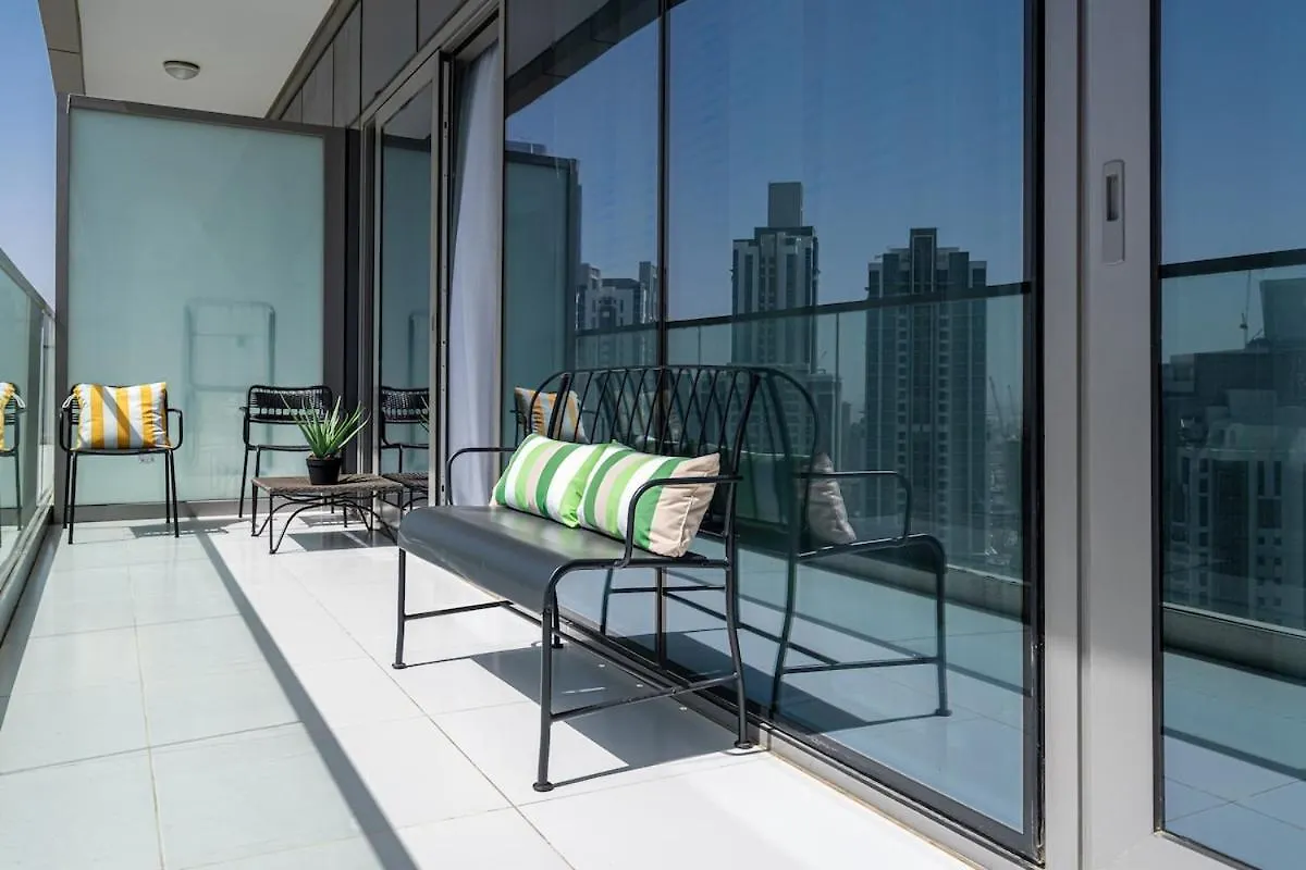 Apartment Paramount Midtown - Fullburj Khalifa View With Rooftop Pool Dubai